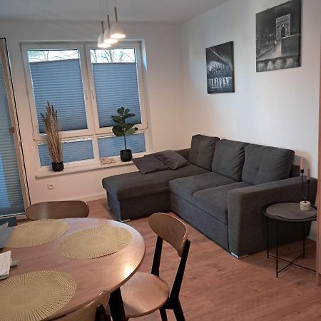 Apartament Julia 1-4 Os Starowapiennikowa 42A Z Balkonem Ze Sniadaniem Kontynentalnym Kielce Exterior foto