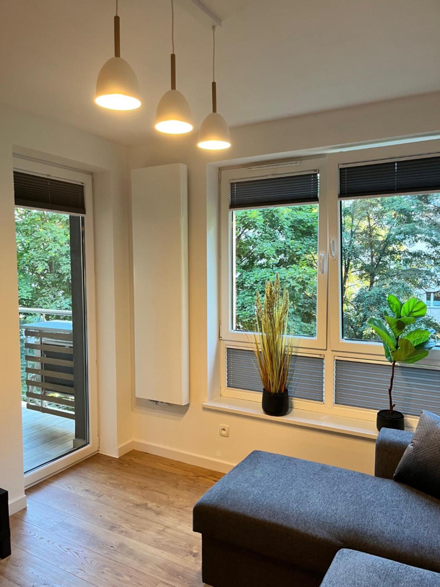 Apartament Julia 1-4 Os Starowapiennikowa 42A Z Balkonem Ze Sniadaniem Kontynentalnym Kielce Exterior foto